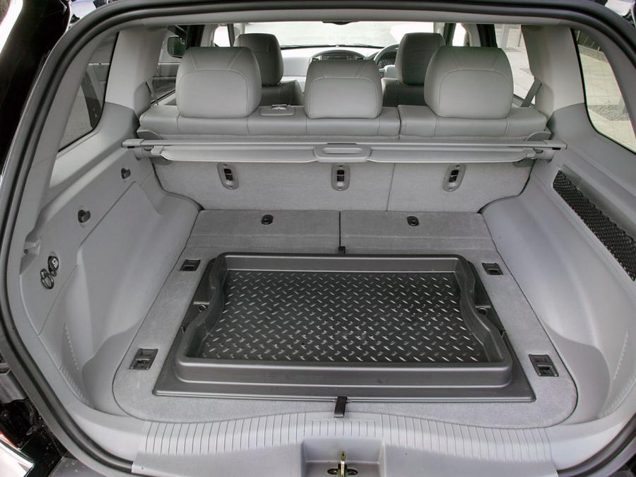  Jeep Grand Cherokee 5.7 Limited 2005 года  (UK) (фото 2 из 13)